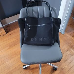 DKNY tote